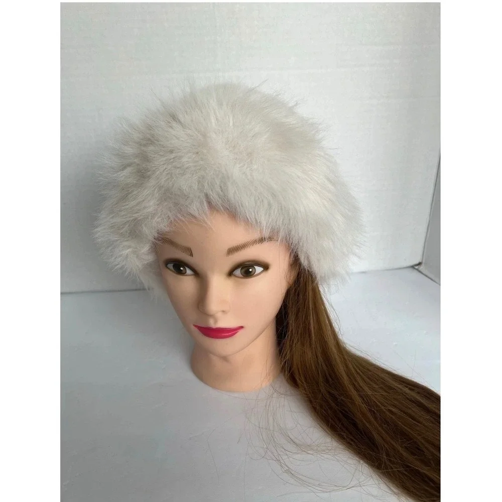 NEW Mongolian Fluffy Furry White‎ Faux Fur Luxury Ear Coverage Bucket Beanie Hat